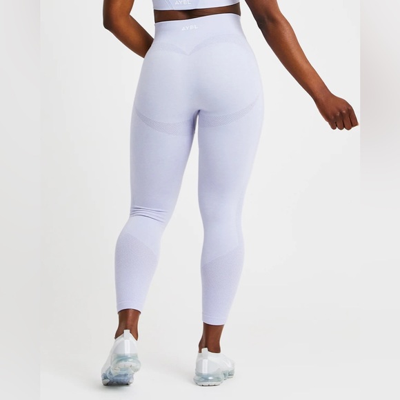 AYBL Motion Seamless Legging and Sports Bra set in Ice Blue - Picture 4 of 7